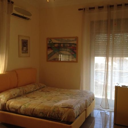 B&B Bordighiera CTA Exteriör bild